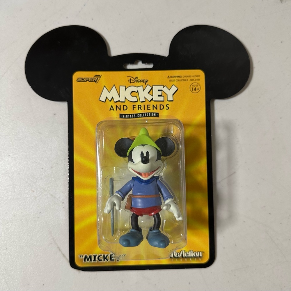 Mickey and Friends Vintage Collection Mickey Mouse Figure Collectible Toy